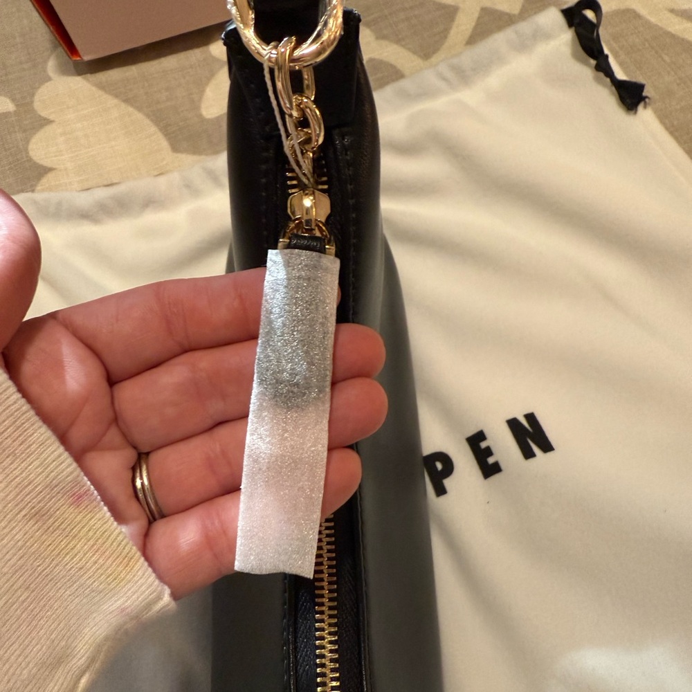 Authentic Aupen Nirvana Chain Bag in Noir / Black - NWT - Picture 6 of 13